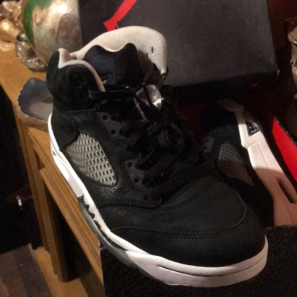 Jordan black /white CMNT GREY 23